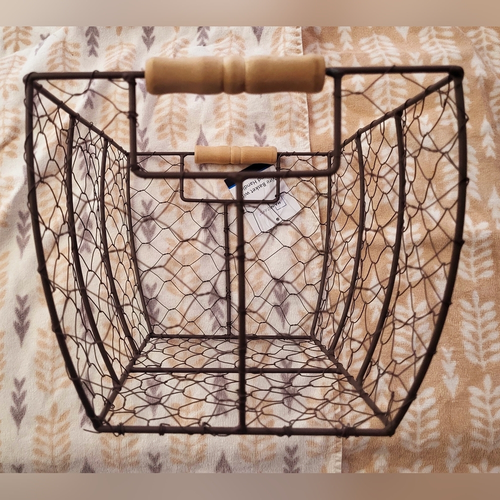 Mainstays wire basket bundle - Picture 7 of 12